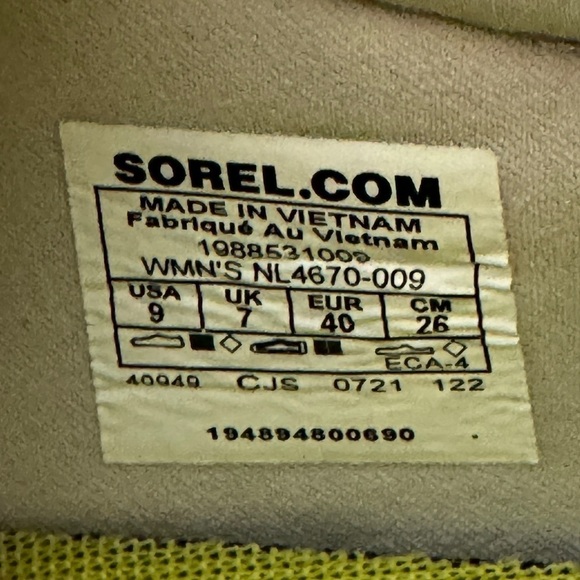 Sorel Explorer Blitz Leisure Lace Sneaker, Size 9 - Picture 7 of 8